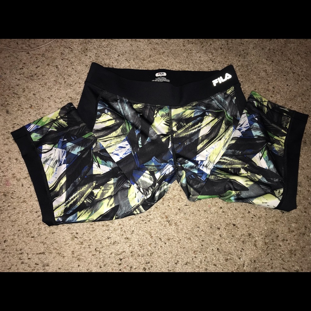 Patterned Workout Leggings- Size Medium
